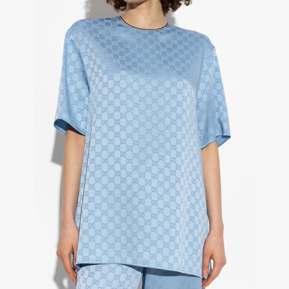 NWT GUCCI TOP size 40 Blouse logo silky fabric